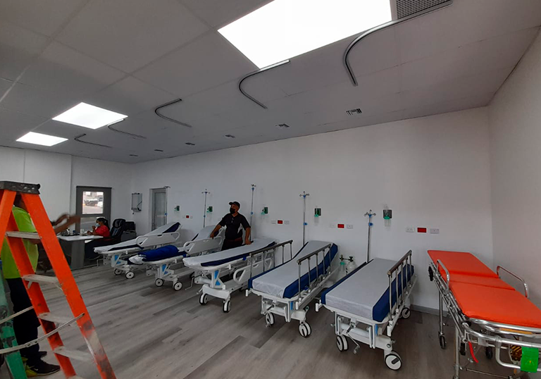 Area hospitalaria equipada por SCH MEDICOS